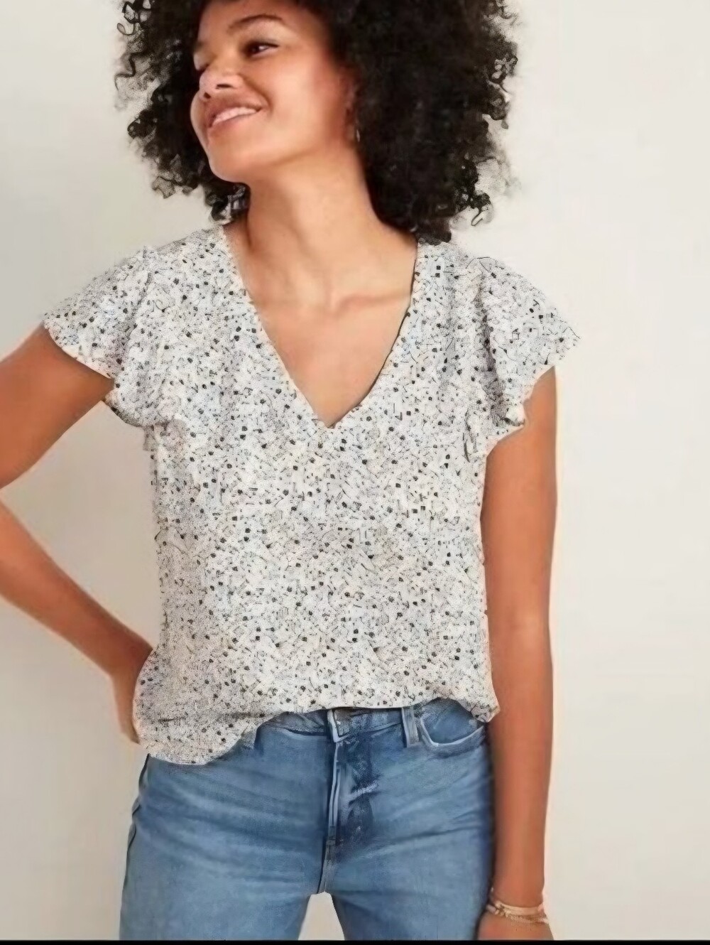 Old Navy Large Floral Flutter Sleeve Blouse Large